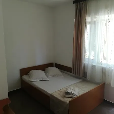 Vendégház Calil